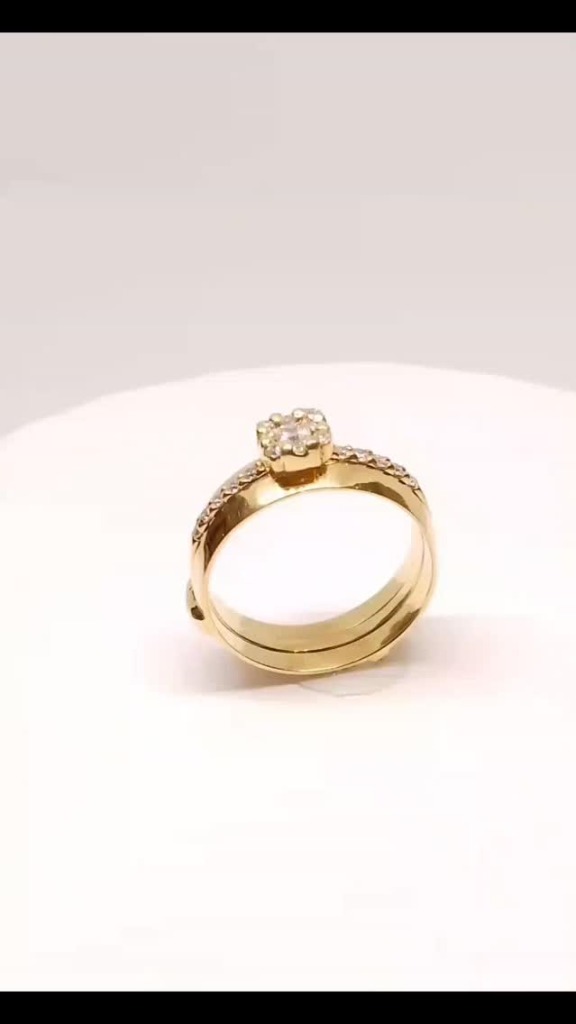 Gold Diamond Ring